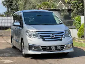 Nissan Serena HWS panoramic 2017 Silver