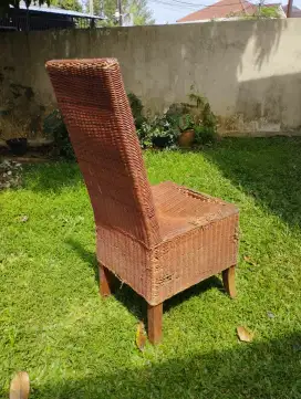 Kursi Rotan dan Jati