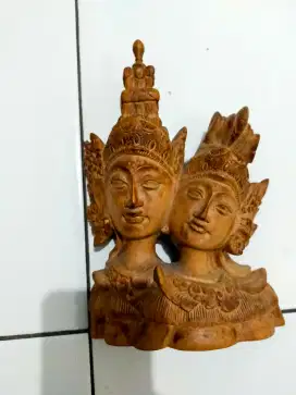 Patung kayu bali
