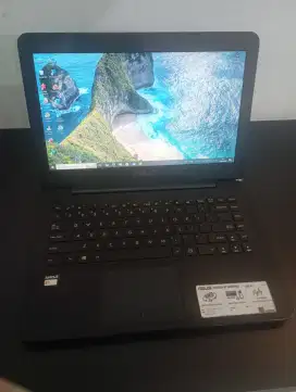 Laptop asus X454Y