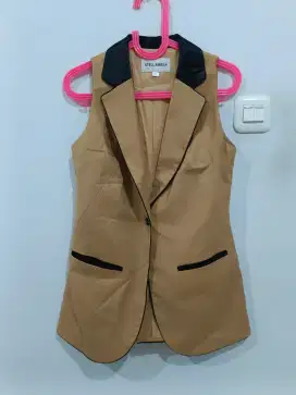 Vest stellarissa baru