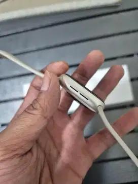 Apple watch SE 2 40mm starlight