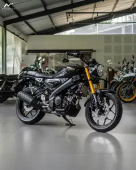 Yamaha XSR 155 Metallic Black Elegance 2023