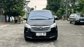 Honda freed sd at 2012,Dp 5 juta,istimewa
