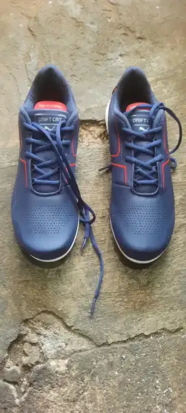 Sneakers puma Ferrari ori size 43