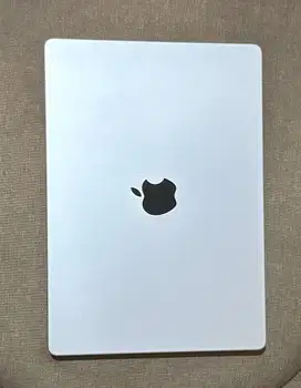 Apple Macbook Pro 14 inch