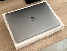 MacBook Pro M1 13 Inch 8GB/256GB Space Gray