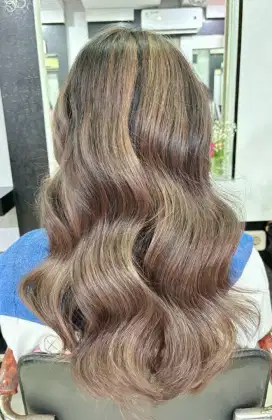 Stylist Pria bisa gunting pria dan wanita