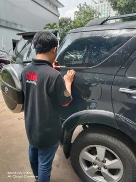 Dealer resmi kaca film mobil dan gedung