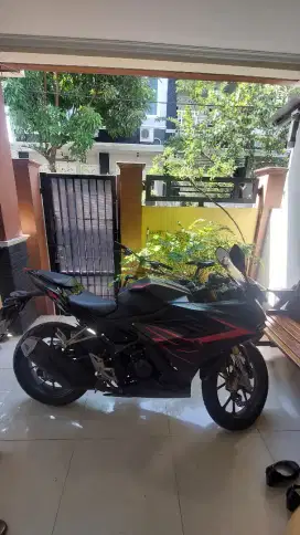 Dijual Motor Honda CBR 150 R
