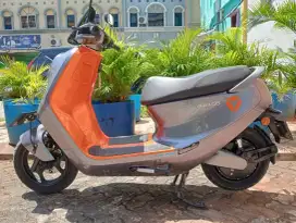 Dijual Motor Listrik Yadea G6 Tahun 2023
