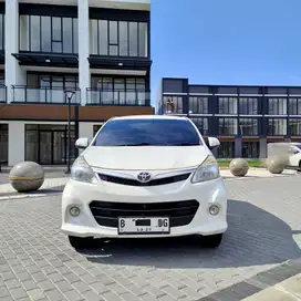 Toyota Avanza Veloz 1.5 At 2013