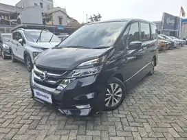 Pajak Panjang - Nissan Serena 2.0 Highway Star Bensin-AT 2019