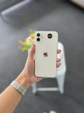 Iphone 11 64Gb Mulus Nominus Fullset Bergaransi Menerima Tt