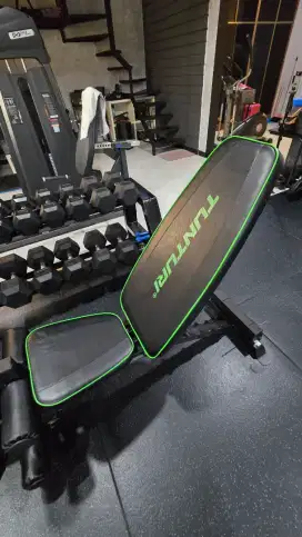 Bangku multifungsi merek tunturi