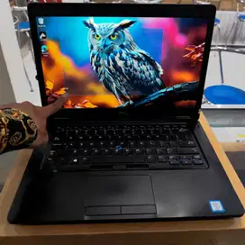 Dell 5490 i5 gen 8 RAM 8GB SSD 256GB Touchscreen Keyboard Backlight