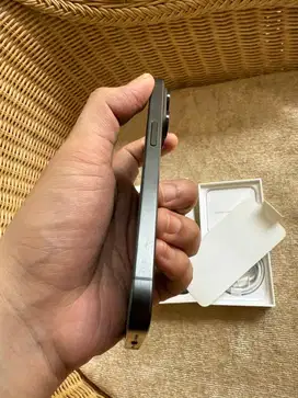 Iphone 15 Pro Black Titanium IBOX 128gb Like New