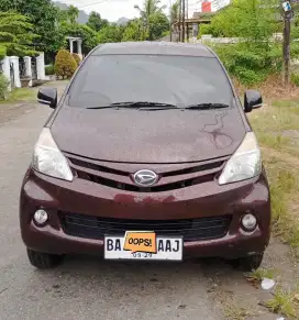 Jual Cepat Xenia Marun Tahun 2015