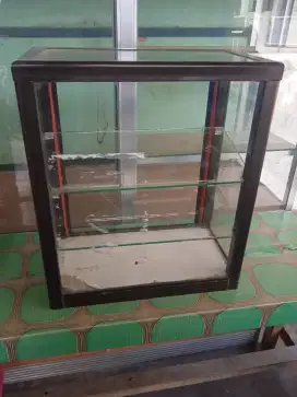 Jual etalase minimalis