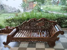 Di jual kursi dari kayu jati