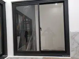 Aluminium dan kaca