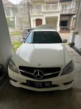 Mercedes benz c250 amg 2011