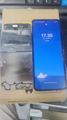 LCD samsung  flip 4