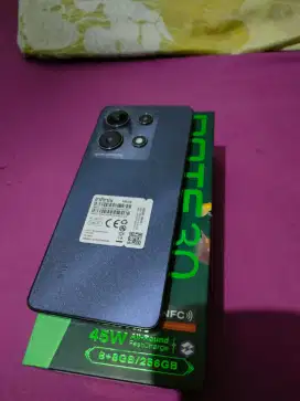 INFINIX NOTE 30 RAM 8/256