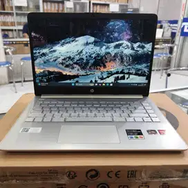 HP 14s FQ1035AU Ryzen 3 8GB/512GB Layar 14 FHD Slim Keyboard Backlit