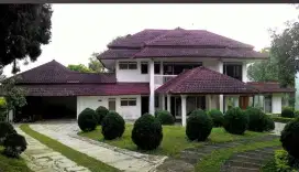 Villa Dijual Cepat View Bagus Dekat Selecta Villa Batu Mewah