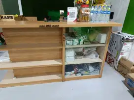 Meja kasir minimalis besar