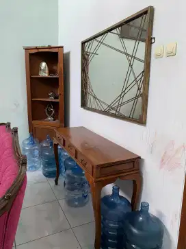 Furniture ruangan