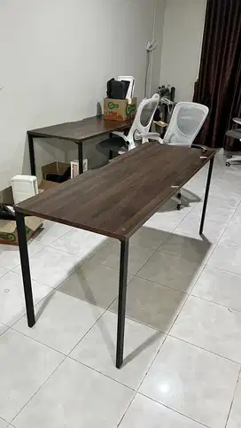 Meja Pira DK160