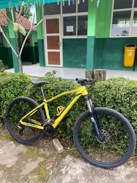 Sepeda thrill vanques 3.0