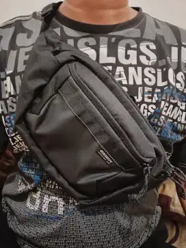 Tas Selempang/Waist/Pinggang Merk EIGER Dijamin ORIGINAL 3L 35x10x15cm