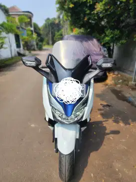 Honda Forza 250