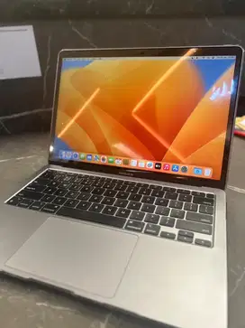 Macbook Air M1 13 Inch