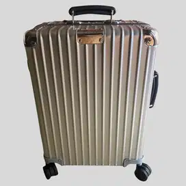 KOPER RIMOWA LUGGAGE CLASSIC CABIN SILVER 36L BRAND NEW