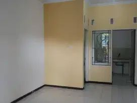 Di jual rmh siap huni di perum rungkut