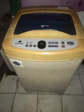 Mesin cuci 1 tabung otomatis  merk Samsung. Normal,siap pakai.