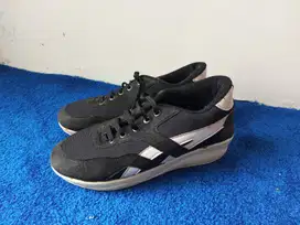 Sepatu Wanita (Second)
