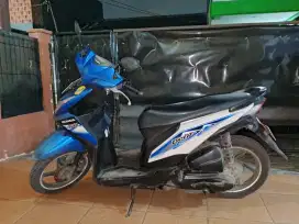 Jual murah! Beat 2014 Fi
