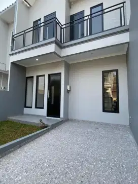 Rumah baru Kencana Loka BSD