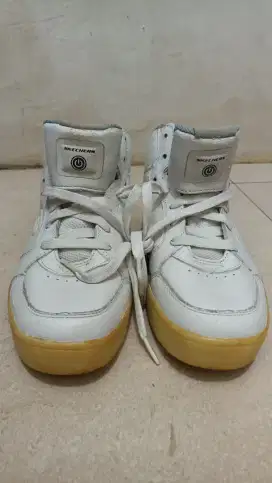 Sepatu Skechers