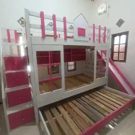 Ranjang Tingkat Anak