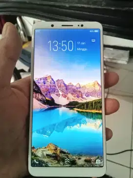 Vivo V7+  ( 1716) ram 4/64 mulus murah