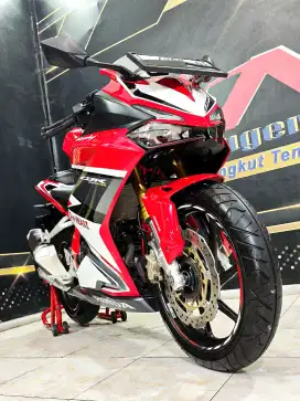Cbr250RR ABS KM.2rb asli reg.2020 mewah limited Anugerah motor rungkut
