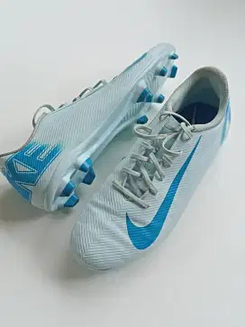 Sepatu Bola Nike Vapor 16 Club FG/MG