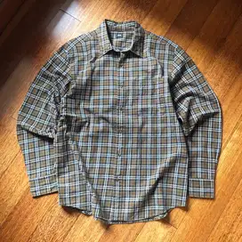 CHECKERED FLANEL LONGSLEEVE SHIRT BY UNIQLO (PRELOVED)