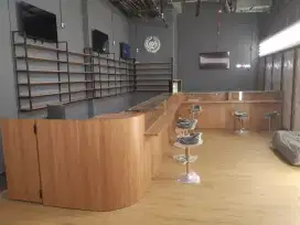 Etelase Vapestore dan Makeover Ruko Usaha